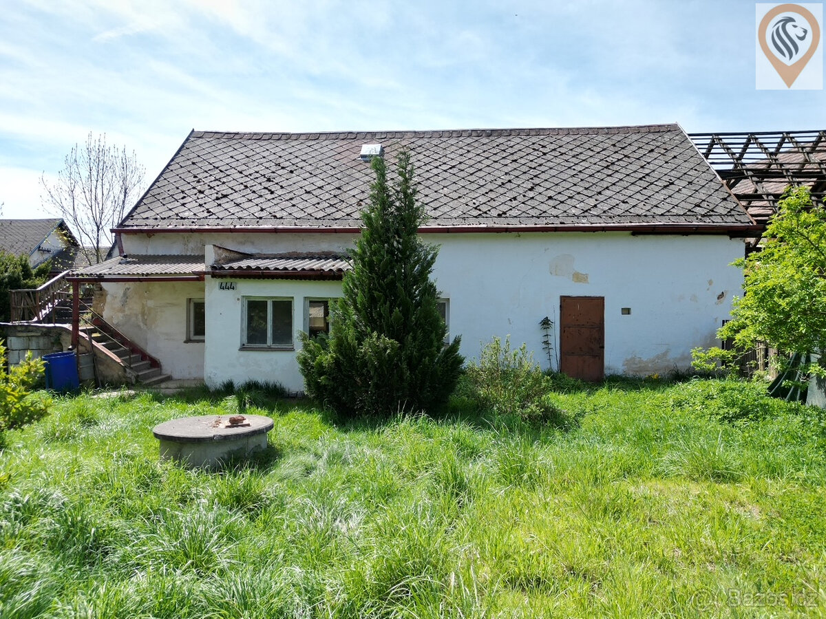 Dům s potenciálem k rekonstrukci - 14