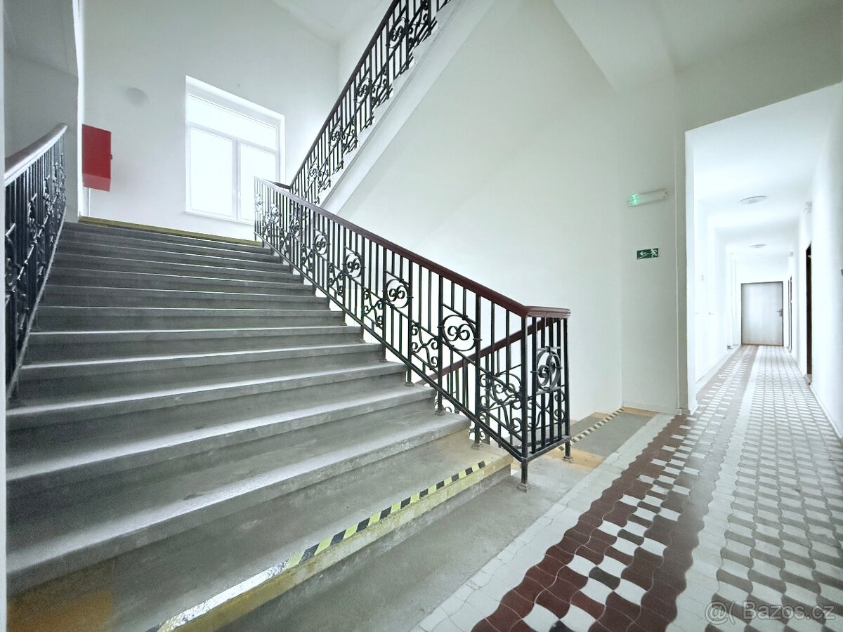 Pronájem bytu 1+kk, Ostrava - Přívoz - 14