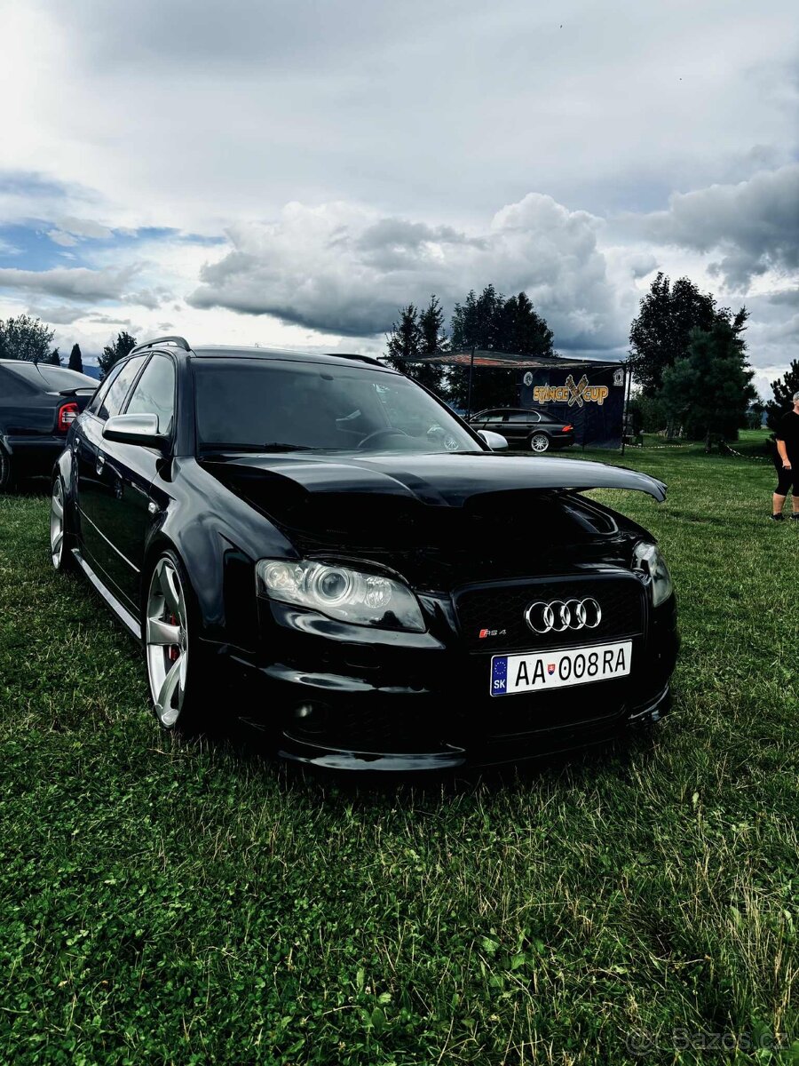 Audi RS4 avant b7 - 14