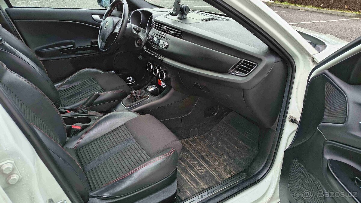 Prodám Alfa Romeo Giulietta 1,8 TBi - 14