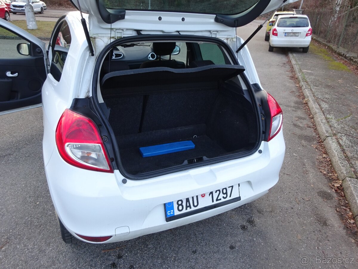 Renault Clio 1.2i r.v.2012 (55 kw) stk:7/2027 - 14