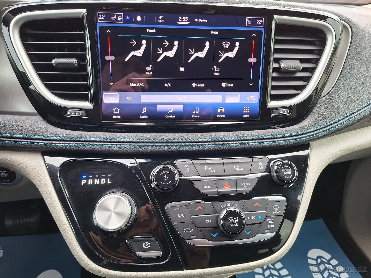 Chrysler Pacifica 3,6L V6, 7míst, bohatá výbava, nový model - 14
