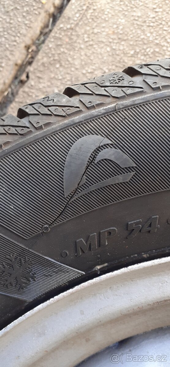 165/70 R13 zimní pneu 2ks - 14