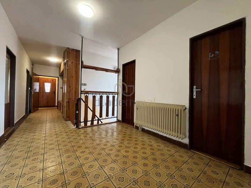 Prodej, rodinný dům se zahradou 606 m2 - Jindřichův Hradec - - 14