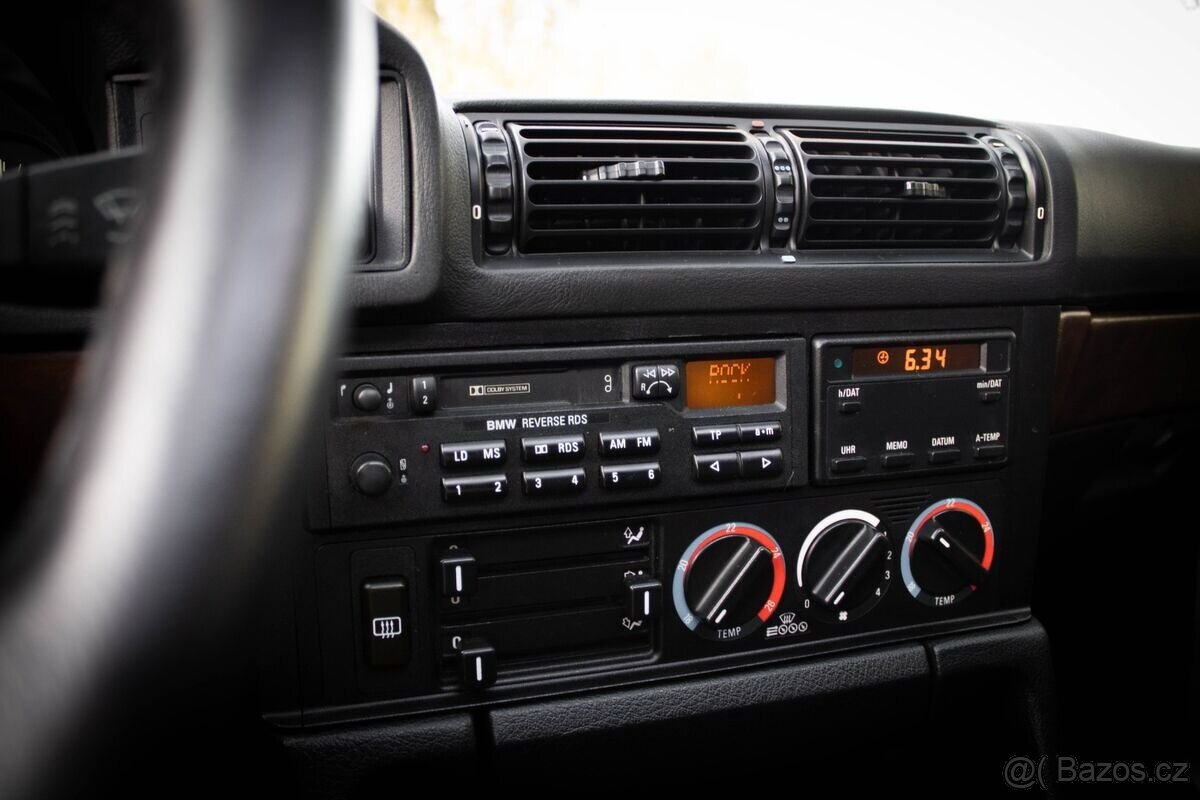 BMW 530i V8 160kw Touring E34 - 14