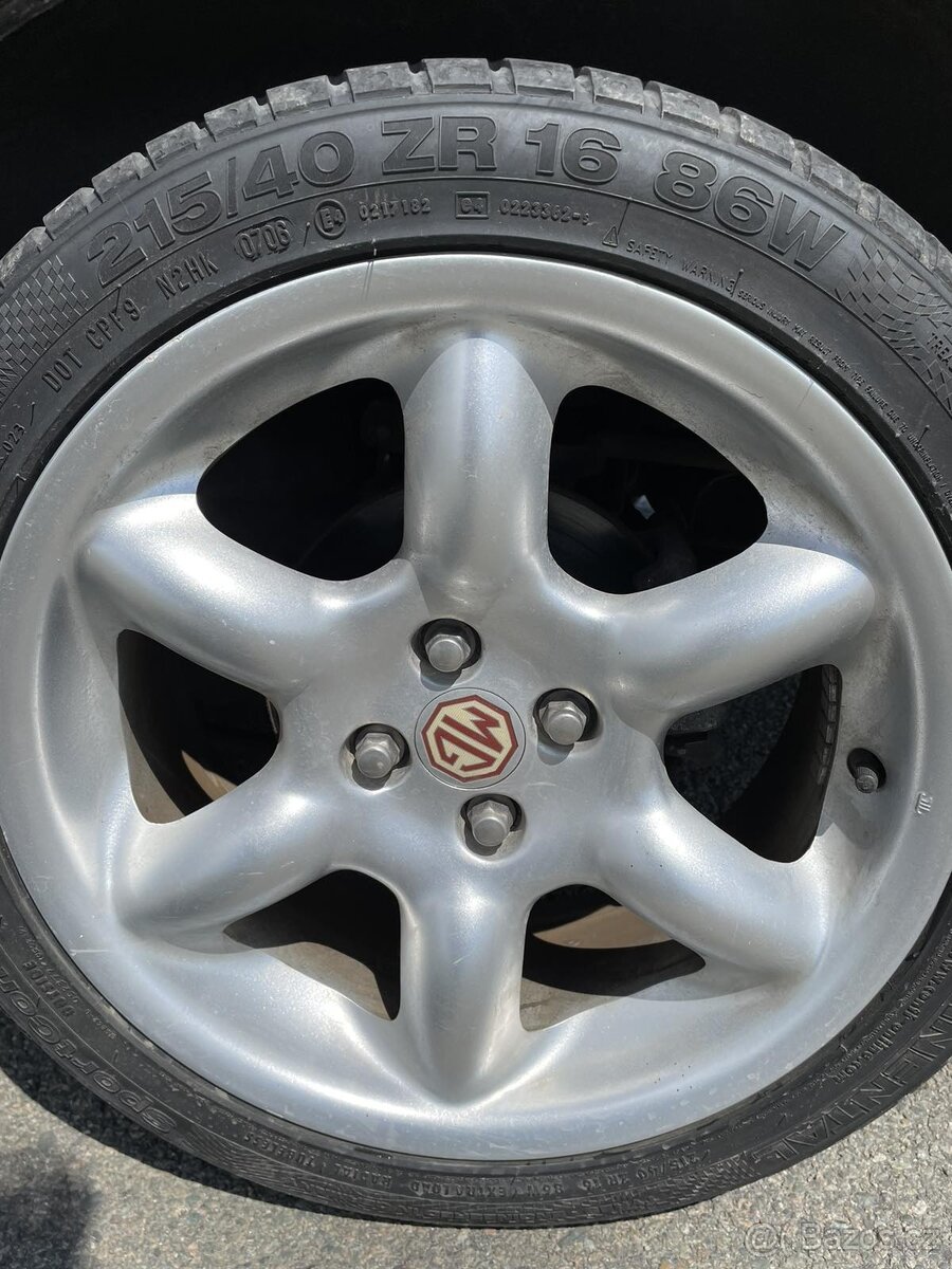 MG F 1.8i - 14