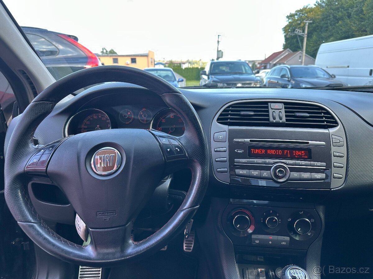 FIAT BRAVO 2.0 Multijet 165k Sport - 14