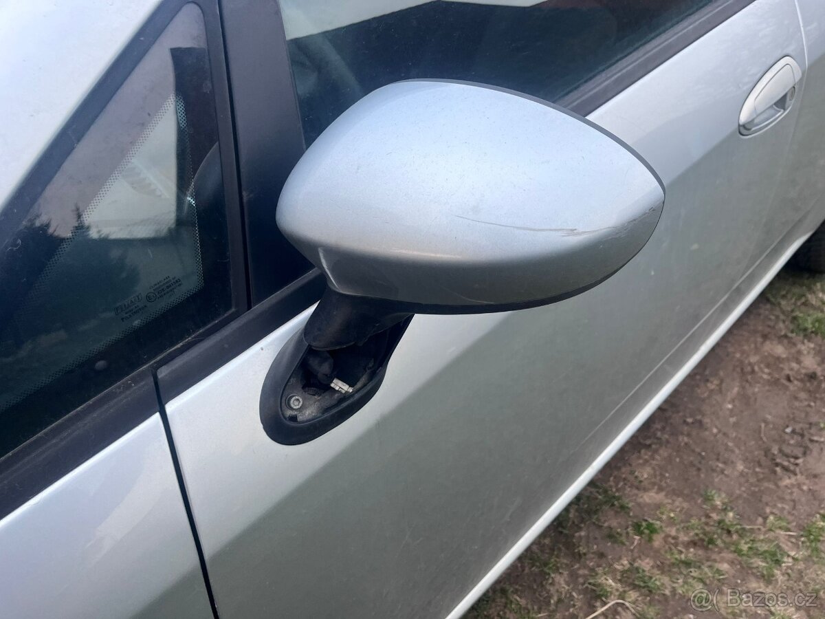 Fiat grande Punto 1.2. - 14