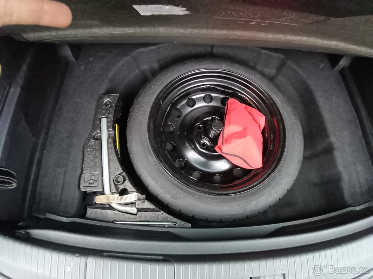 Vw Golf 7 2.0tdi 110kw Highline Sportsvan - 14