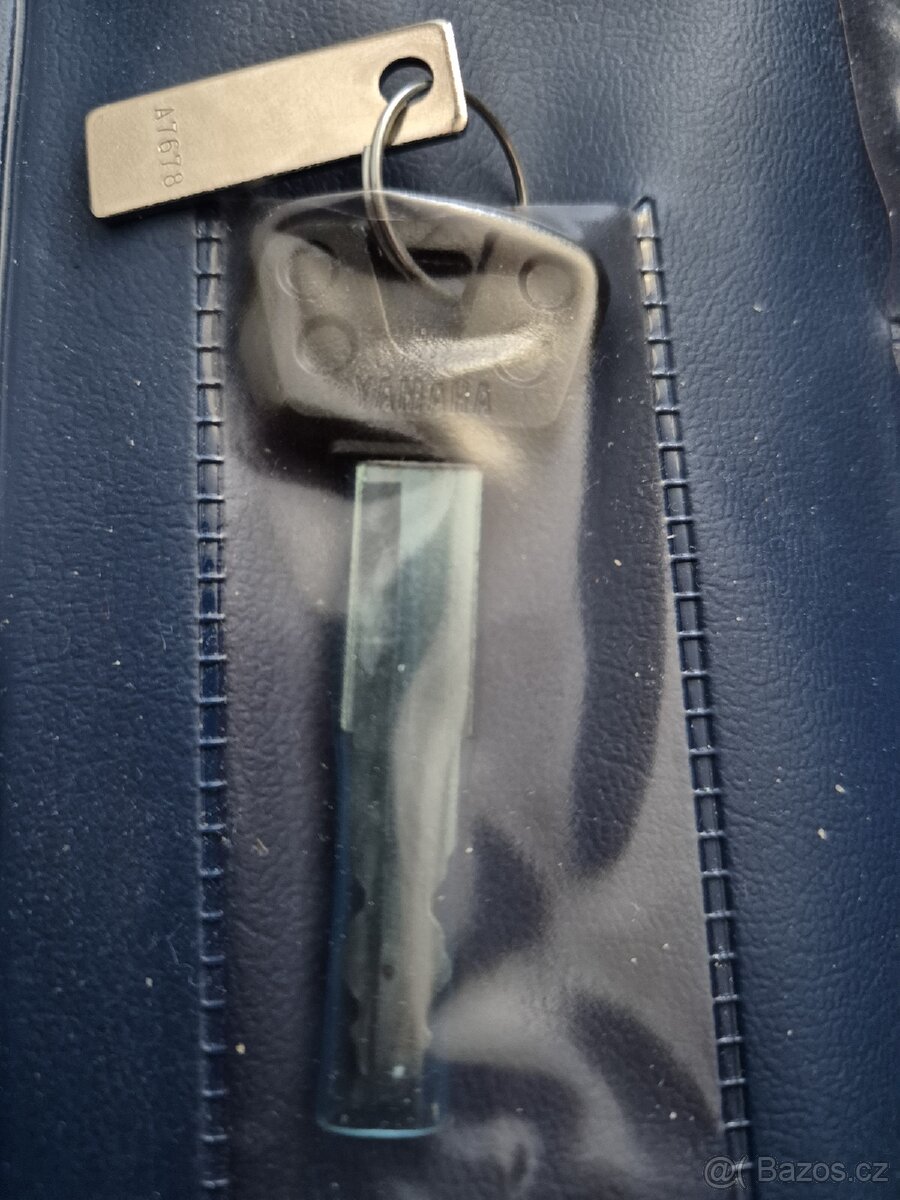 Yamaha R1 RN04 2001 // tech. velice zachovalá v pův. stavu - 14