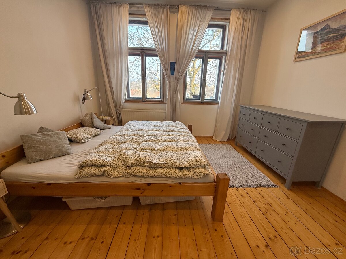 Pronájem bytu 3+1 s balkonem - 14