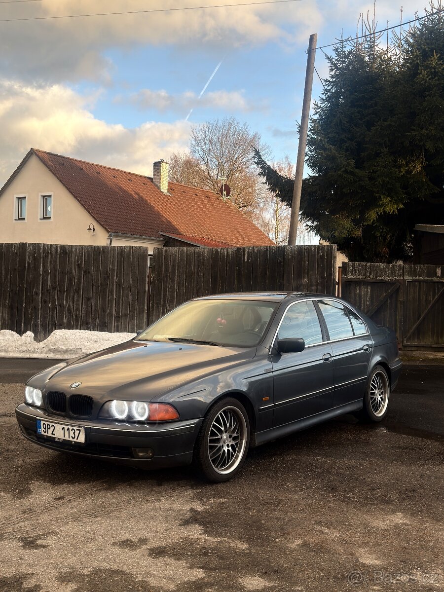 Bmw e39 523i - 14