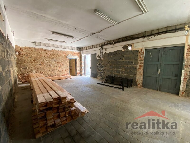 Pronájem skladových a kancelářských prostor, od 30 m2 do 100 - 14