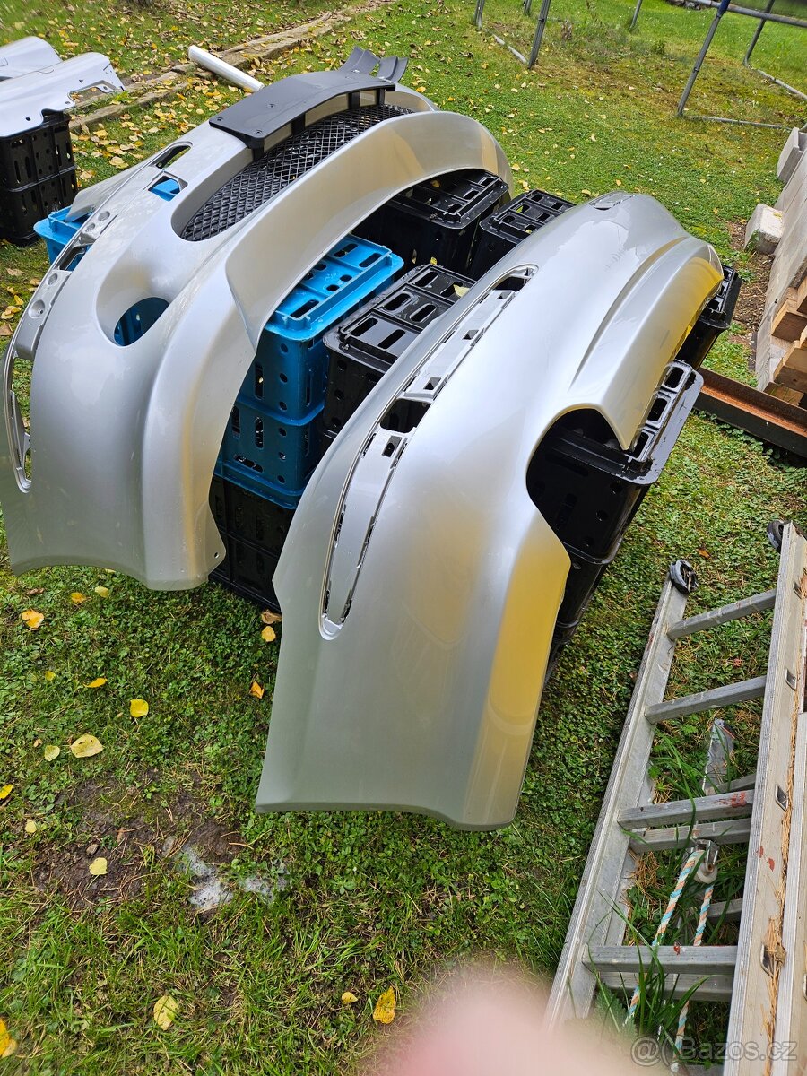 Prodám dìly na mercedes sl - 14