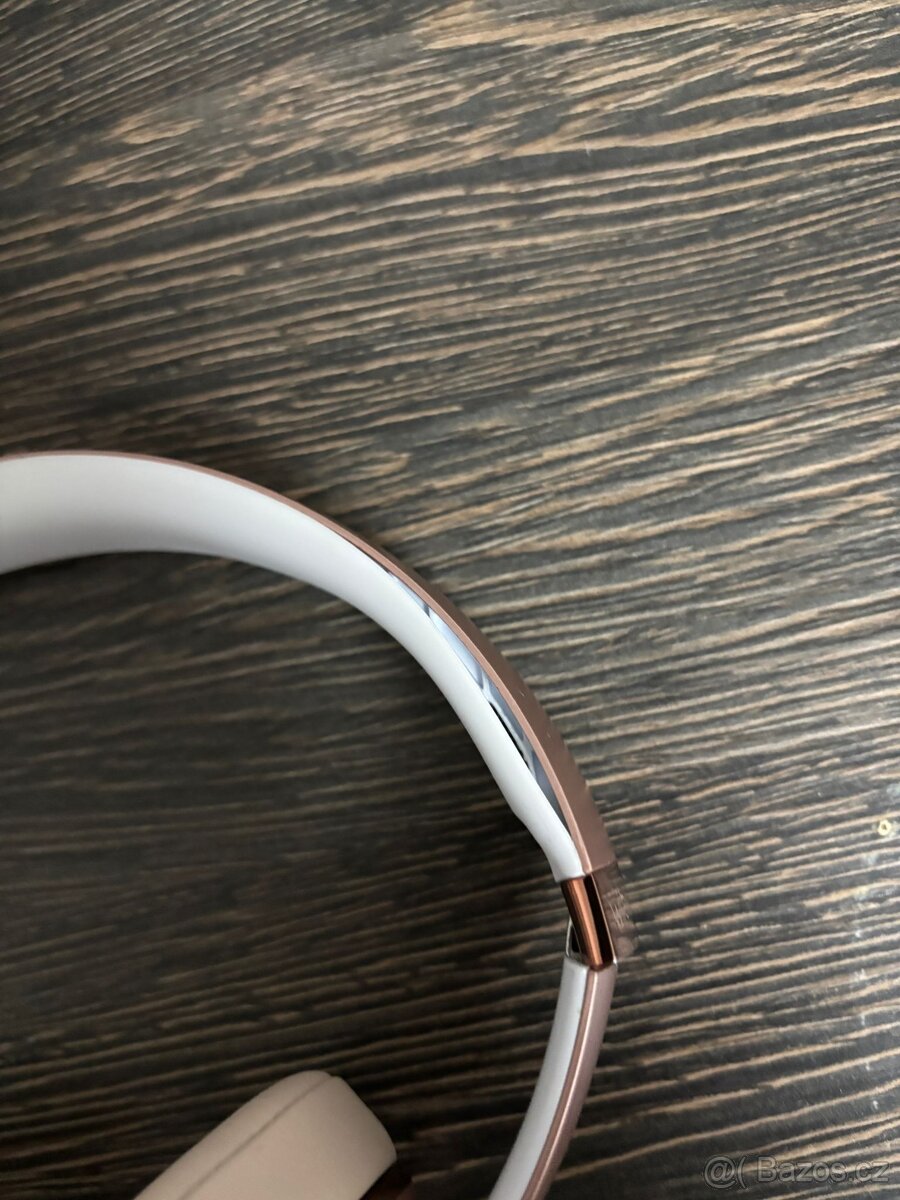 Bezdrátová sluchátka Beats Solo3 Wireless - 14