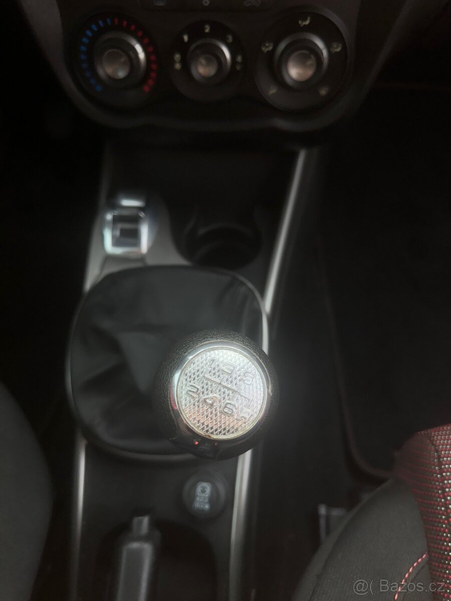 Alfa Romeo Mito 1.4 - 14