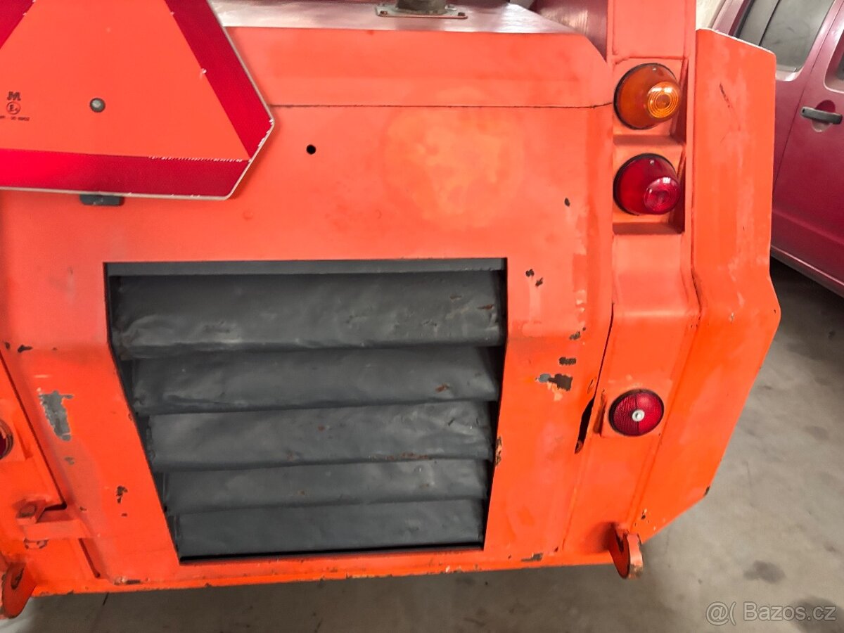 LOCUST L903 + LOCUST PALETOVÉ VIDLE - 14