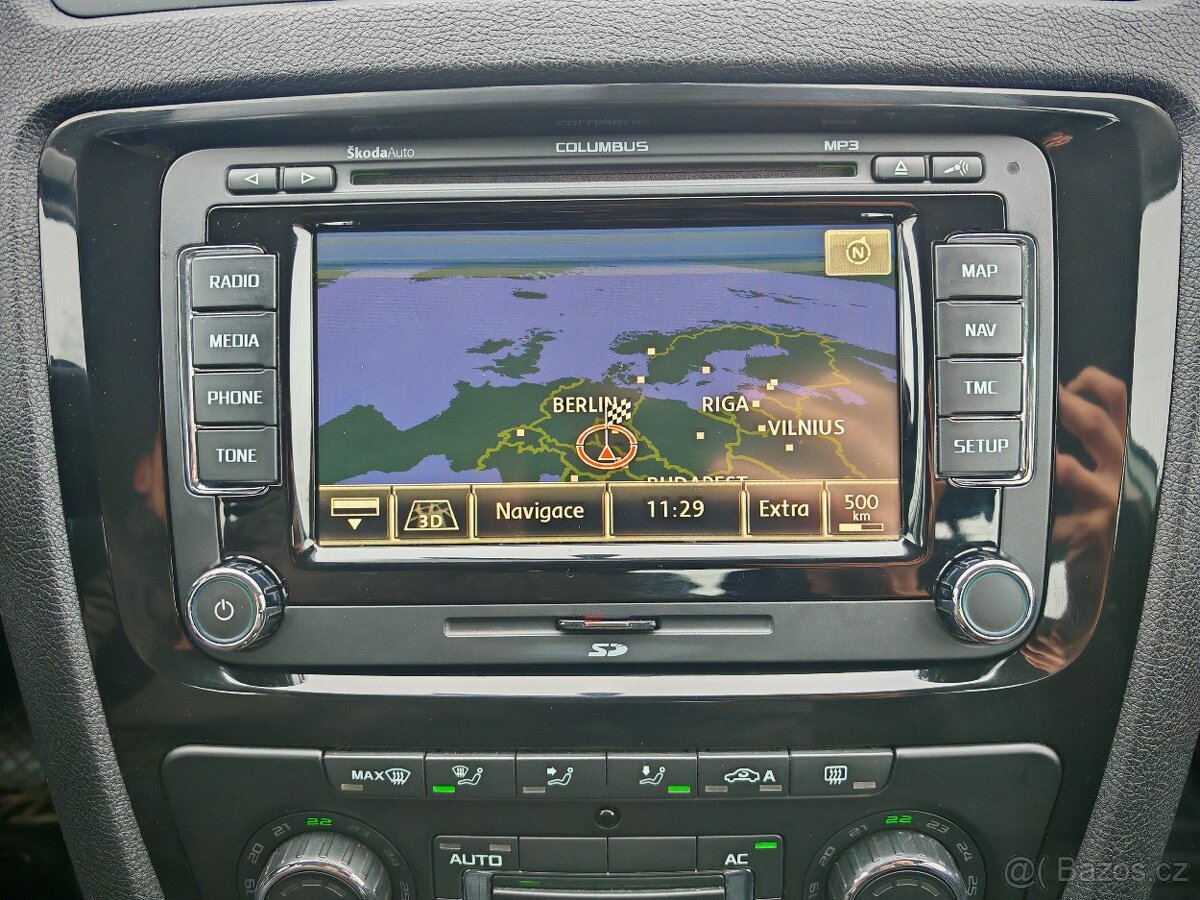 Škoda Octavia II 1.6 TDI, Elegance - 14