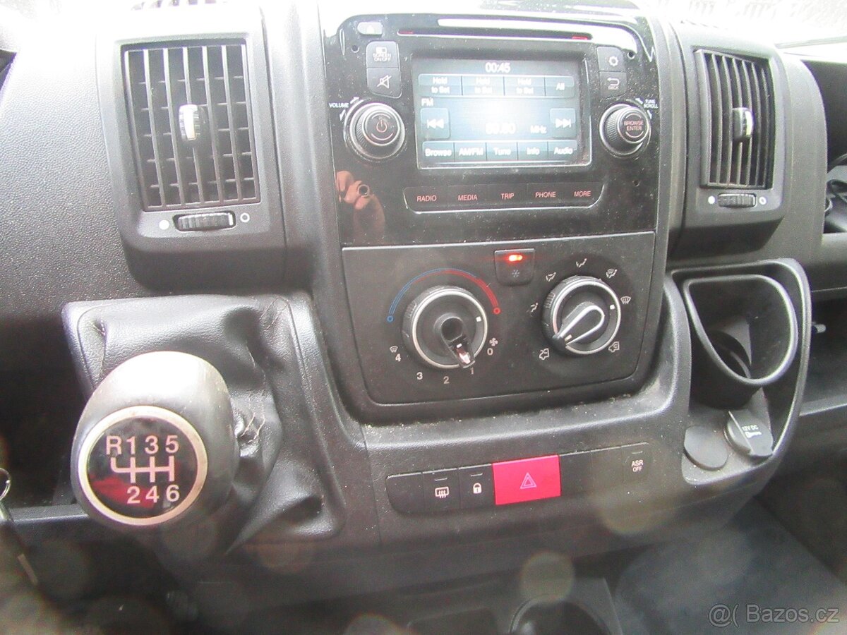 CITROEN JUMPER L4H2 r.v.2017 nový v čr.po 1.maj. - 14