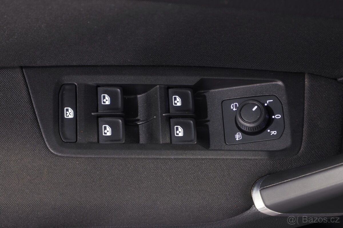 VW Touran Comfortline 2.0TDI 110kW DSG - záruka Autodraft - 14