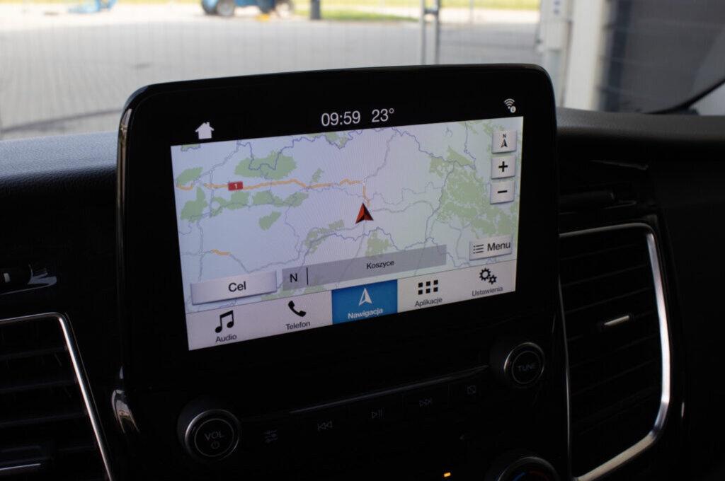 Ford Tourneo Custom L2 Titanium X z roku 2019 - 14