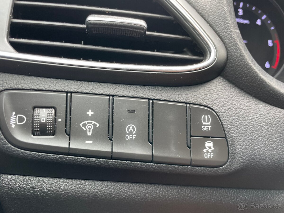 Hyundai I30 1.6 CRDI 2021 včetně DPH - 14