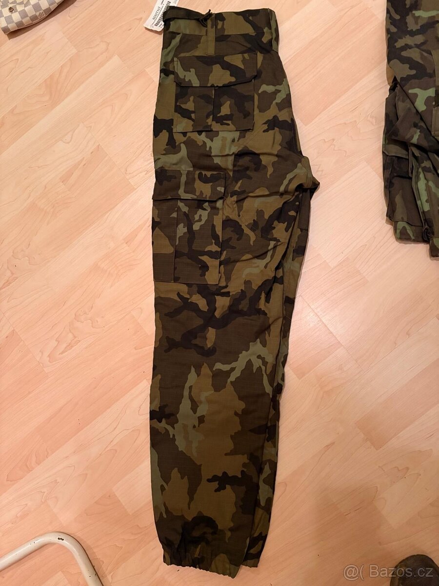 Vojenské oblečení - 14