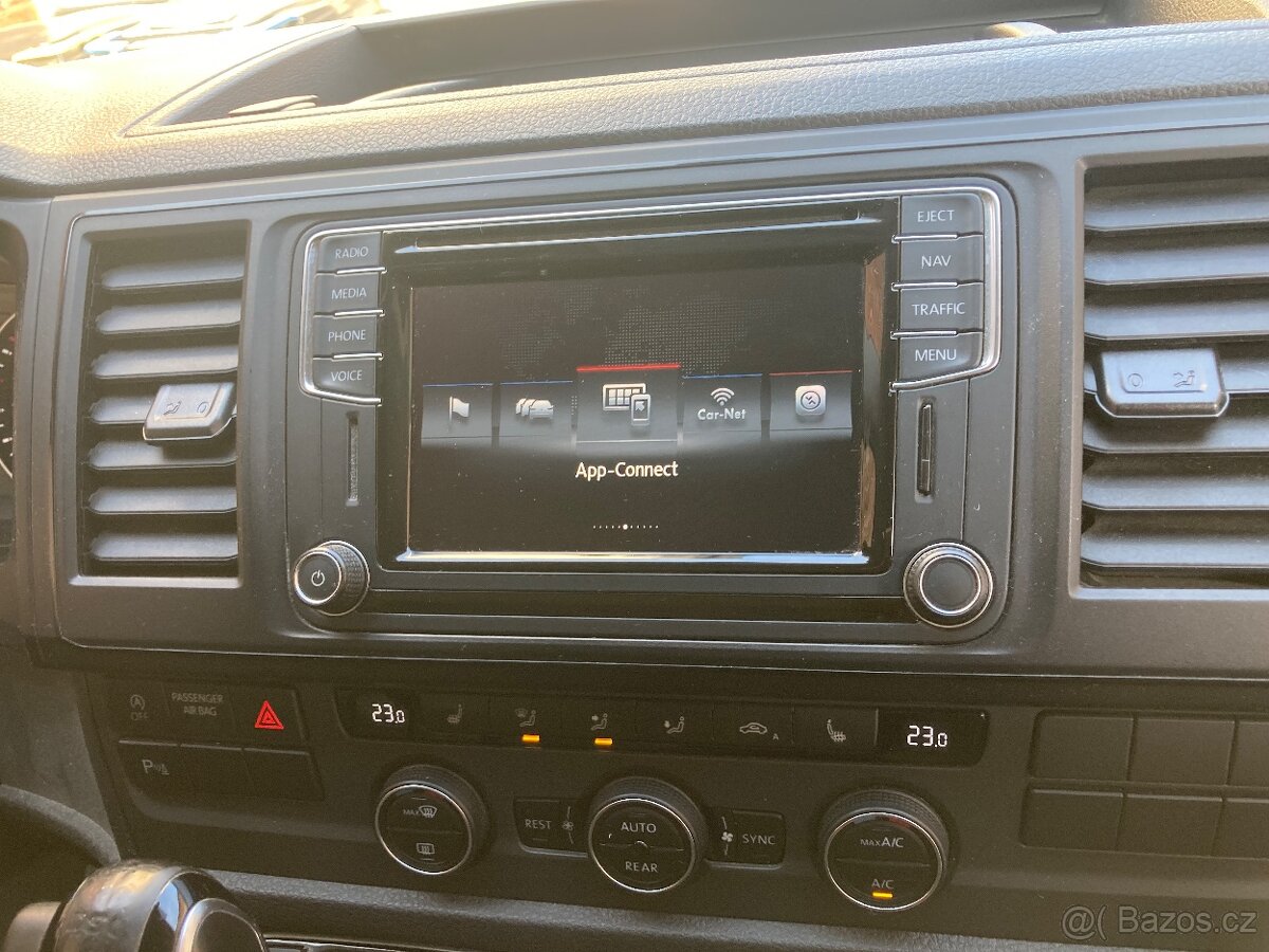 Multivan 110KW DSG R.V-6/2017 - 14