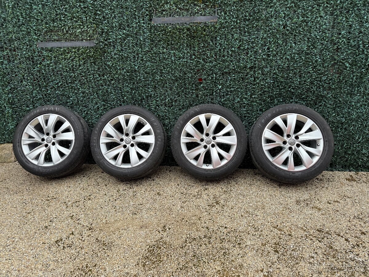 Opel Antara 2.2 CDTI + sada kol - 14