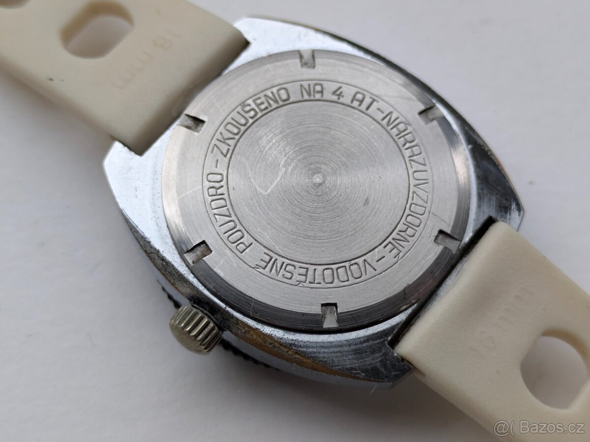 Hodinky PRIM SPORT 2 - 17 JEWELS - KRÁSNÝ STAV - 14