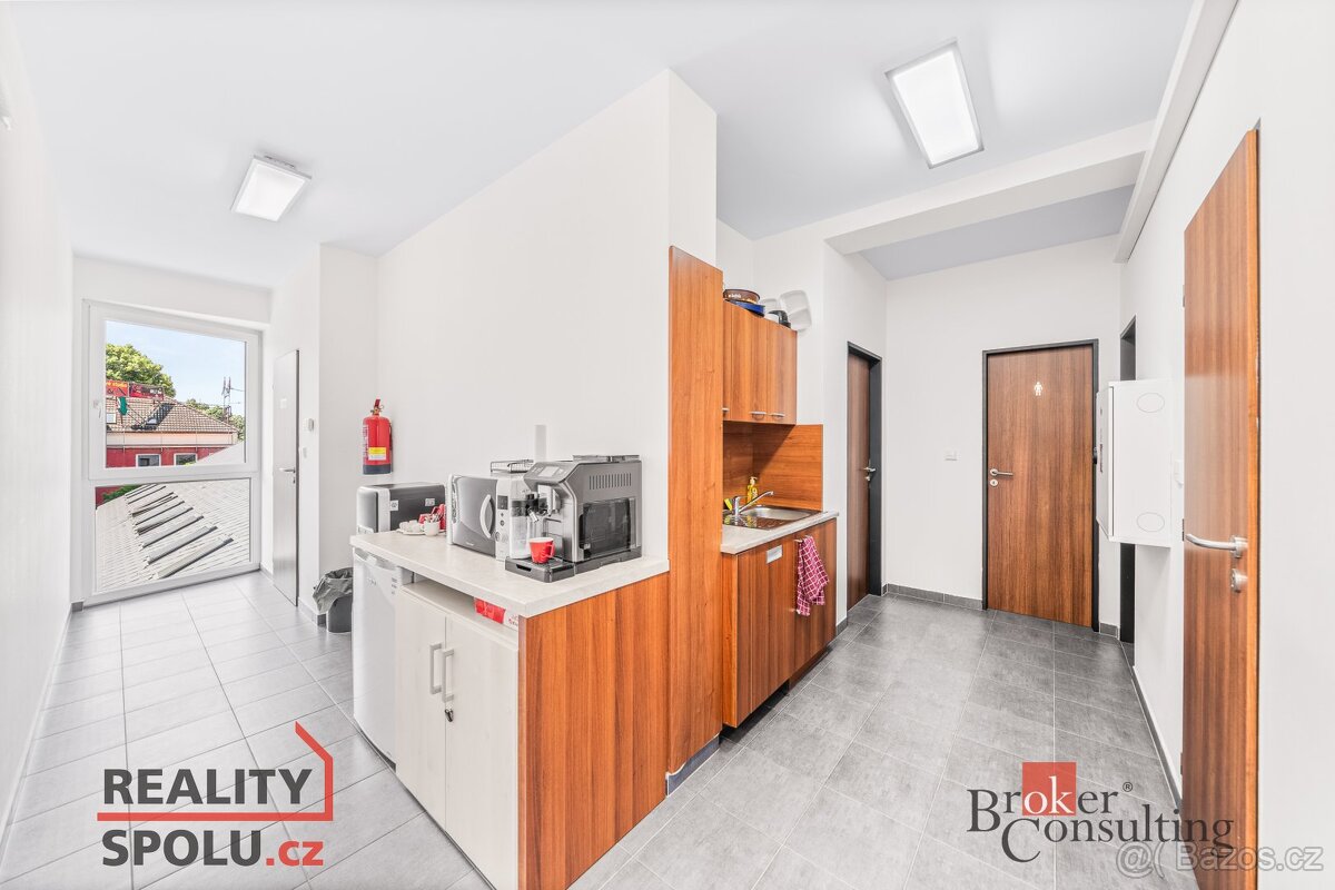 Podnájem, komerční/kanceláře, 236 m2, Radobyčická 678/6, Již - 14