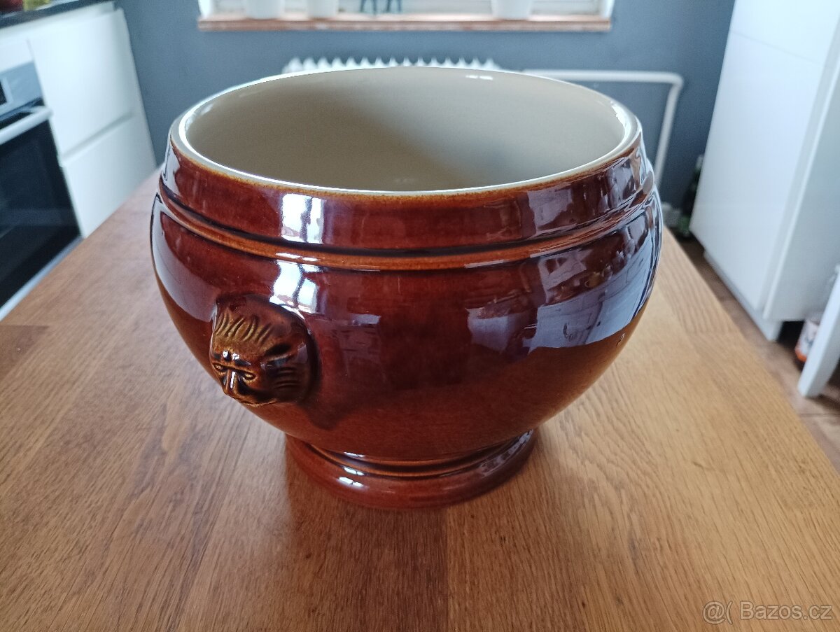 STARÁ KAMENINOVÁ MÍSA SE LVY FRANCIE - 14