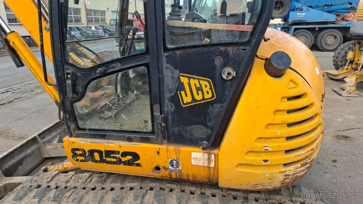 JCB 8052 - 14