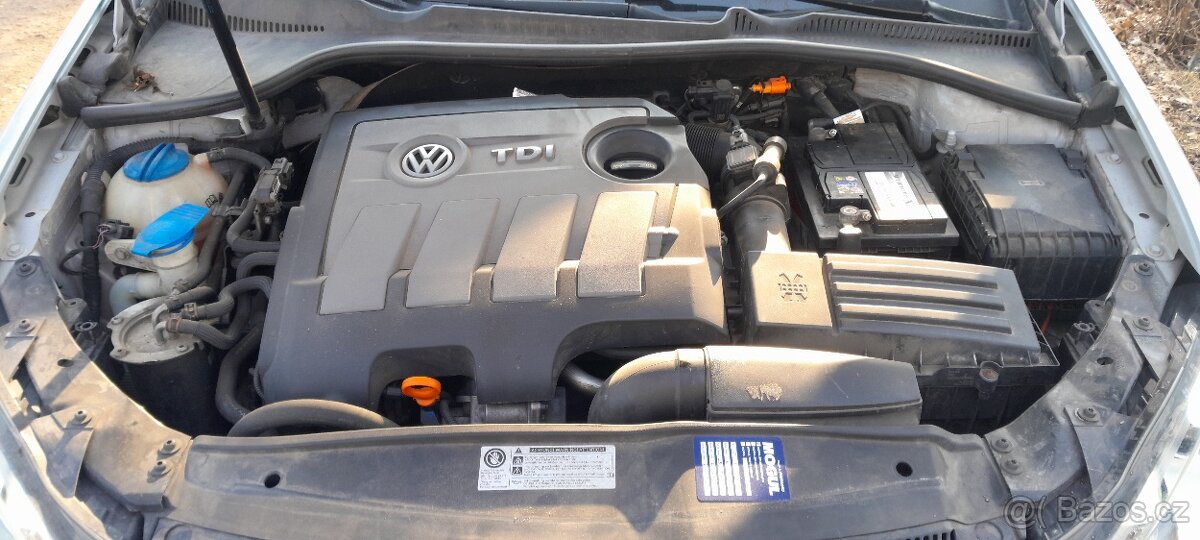 VW Golf 6 Variant 1,6 TDI DSG + F1 Confortline - 14