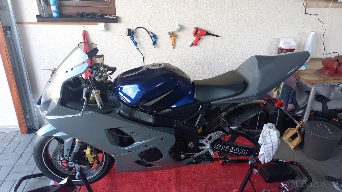 Okruhovka Suzuki GSX-R 750 - 14