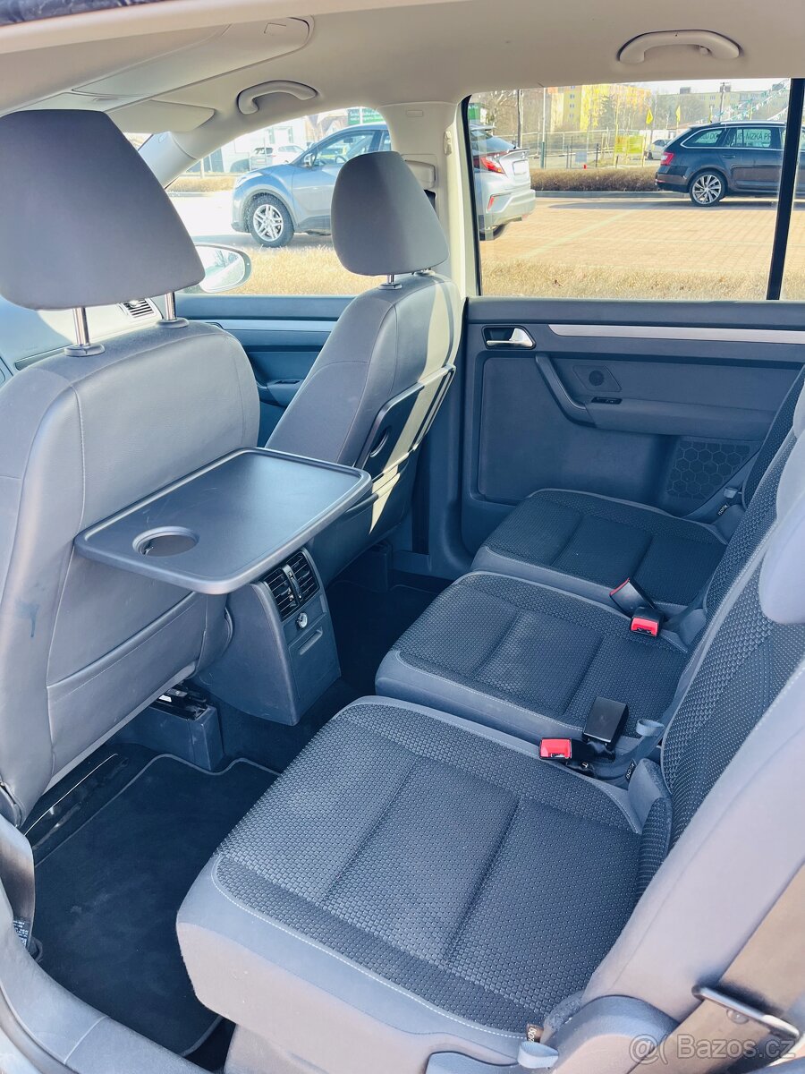 Volkswagen Touran TDI 1.6 - 14