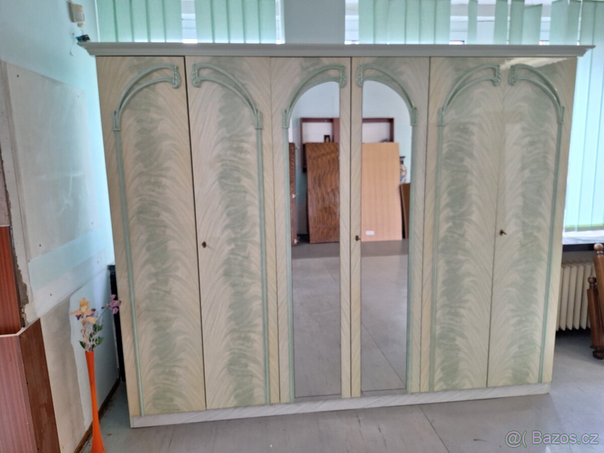 ITALSKÁ LOŽNICE - 14