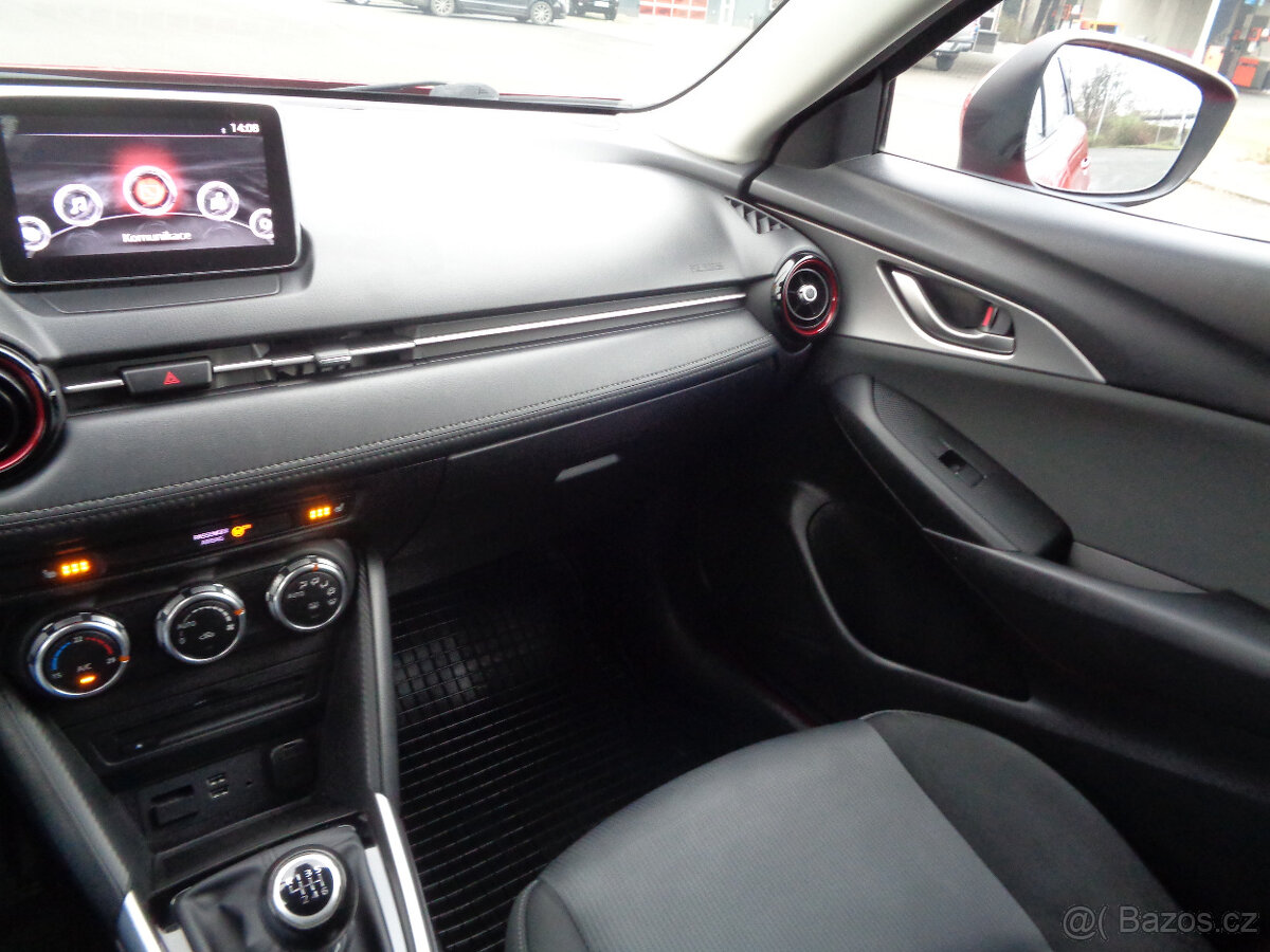 MAZDA CX-3 2.0 KOUPENO ČR,1.MAJITEL,SERVISKA 65 000 KM - 14