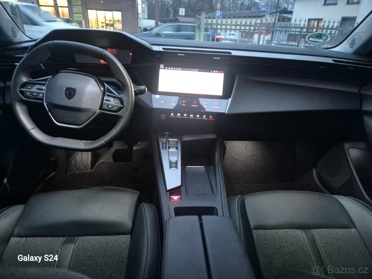 Peugeot 308 SW 1,2PT ALLURE, AUTOMAT - 14