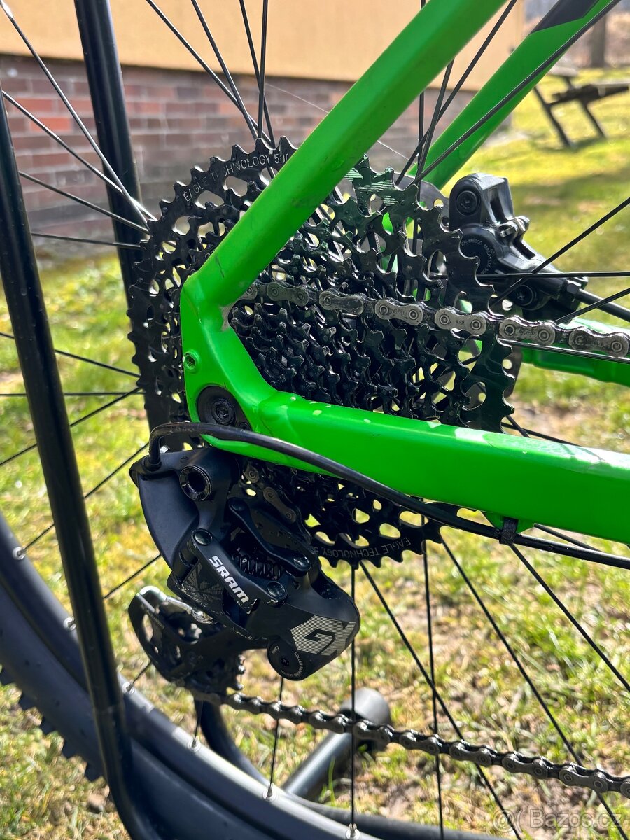 Cube Reaction RACE 29 19” - 14