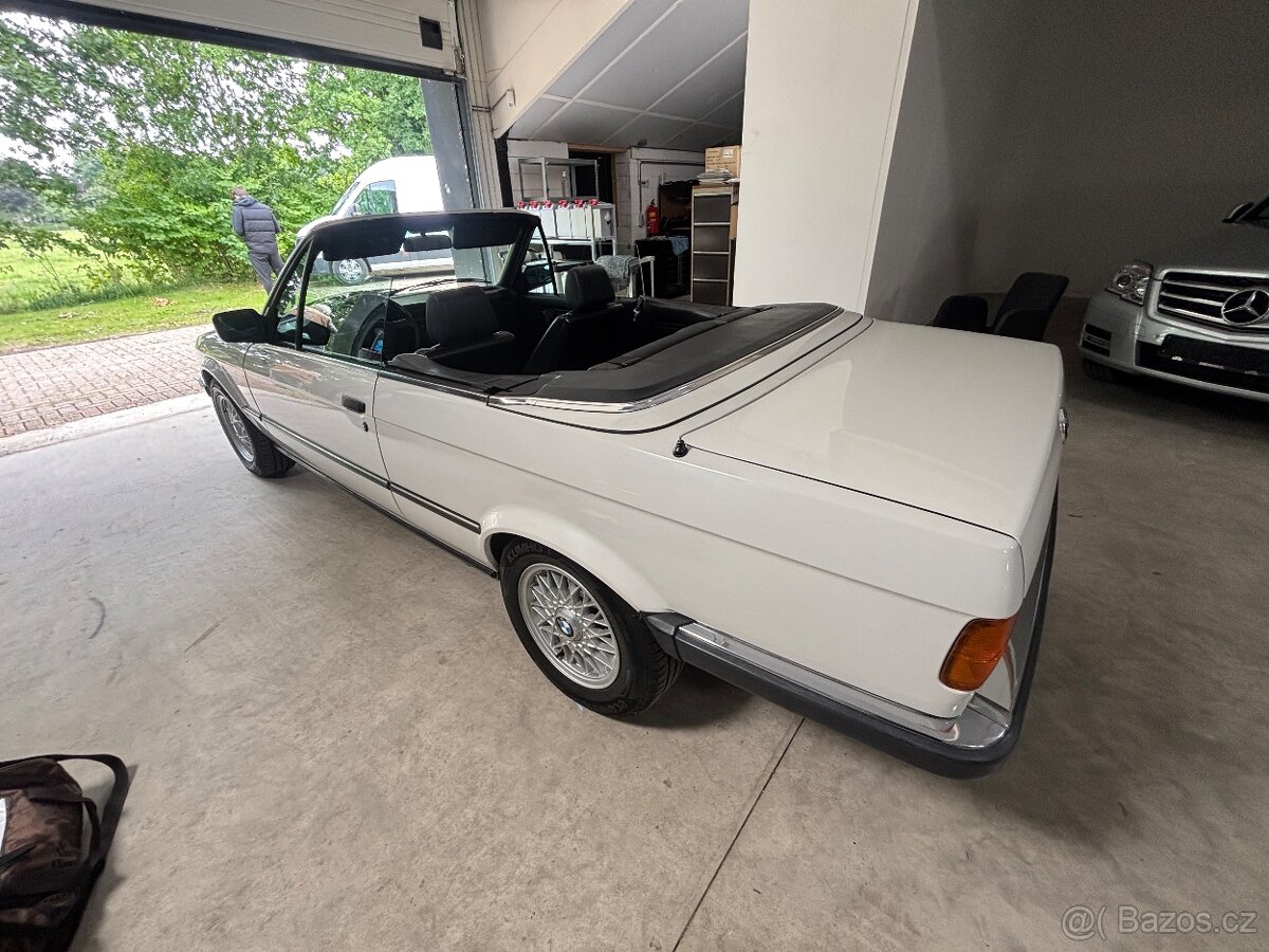 BMW E30 325i cabrio - 14