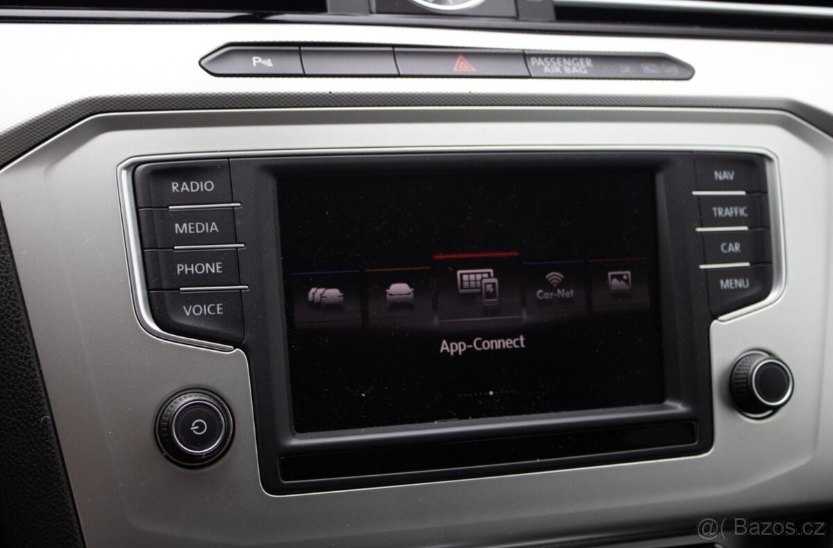 Volkswagen Passat Variant 2.0 TDI - 14