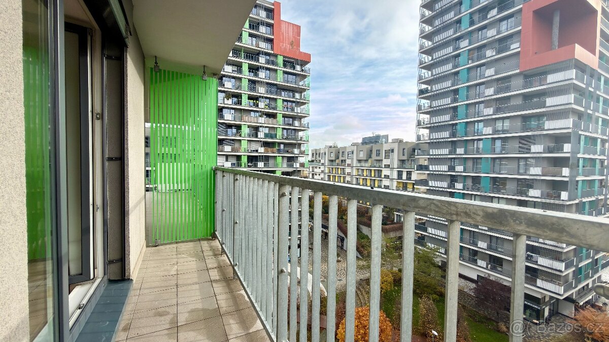 Pronájem bytu 1+kk Praha 10 - 14