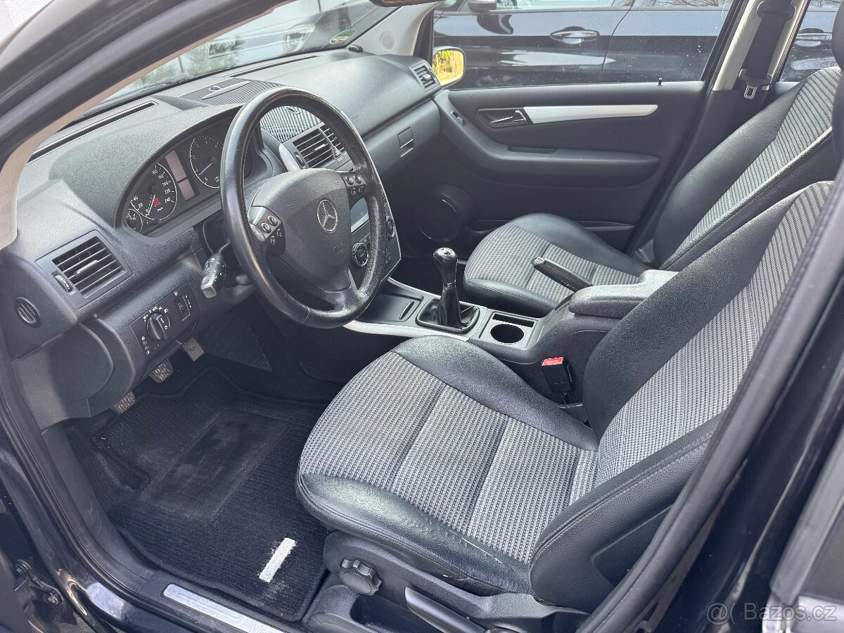 Mercedes Benz A200 Avantgarde - 14