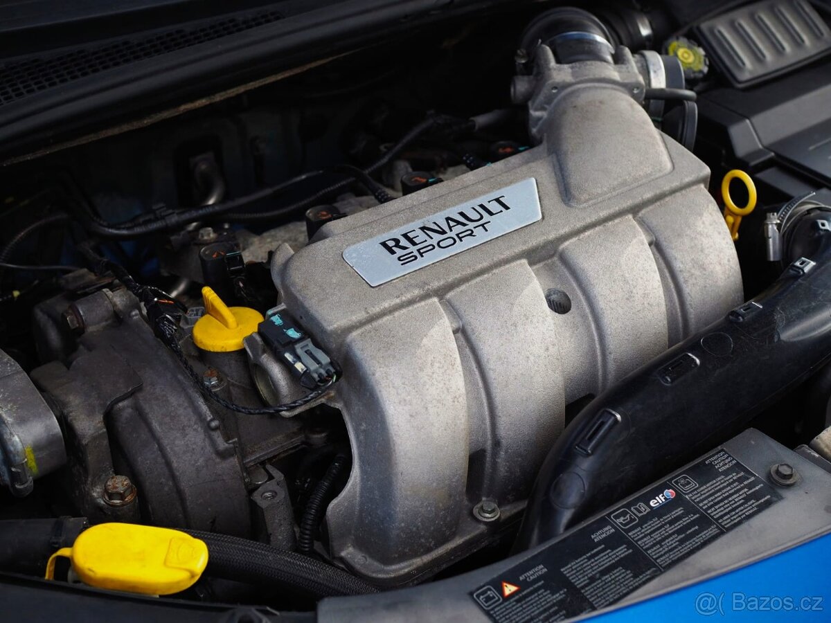 Renault CLIO SPORT RS - 14