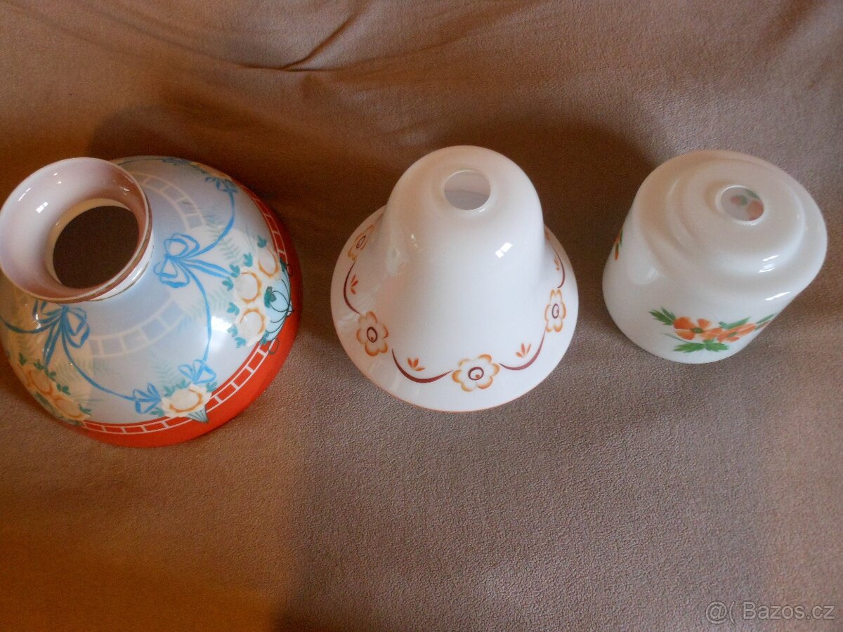 SKLENĚNÁ STÍNÍTKA OD LUSTRU - 14