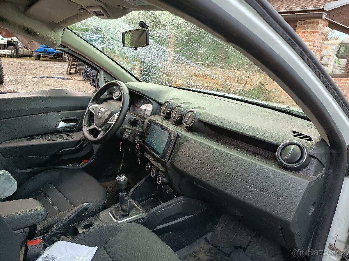 Dacia Duster 1.3 96kw 4/2022 ČR - 14