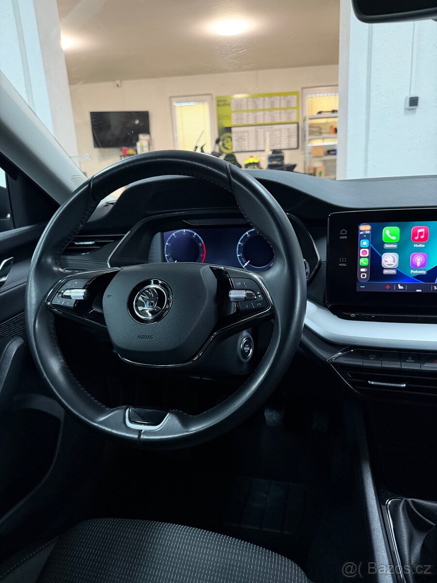Škoda Octavia 1.0 TSI 81 kW • 11/2020 • 1. majitel • Servis - 14