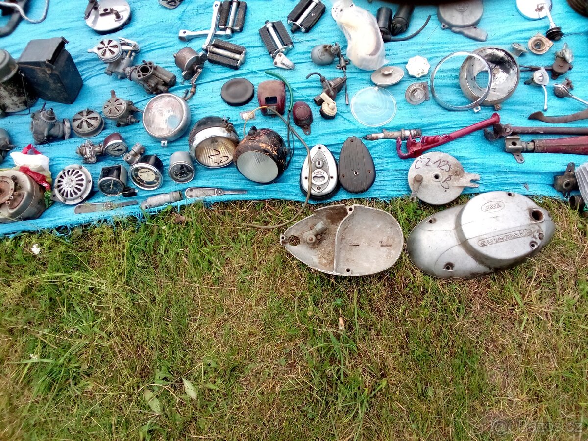 Moped Stadion, kyvacka,pérák aj. - 14