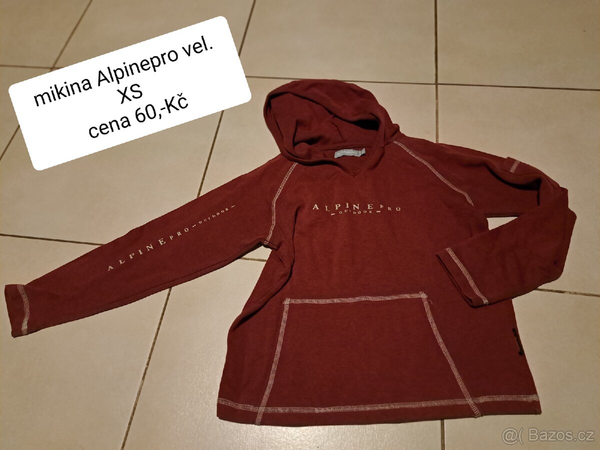 Svetry a mikiny - 14